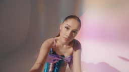 Ariana Grande Discord Server Banner