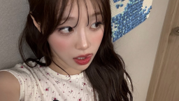 Chuu'topia Discord Server Banner