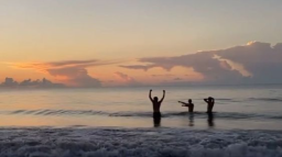 The Summer I Turned Pretty Discord Server Banner