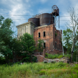 Explore Everything Urbex Discord Server Logo