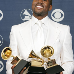 Ye Discord Server Logo